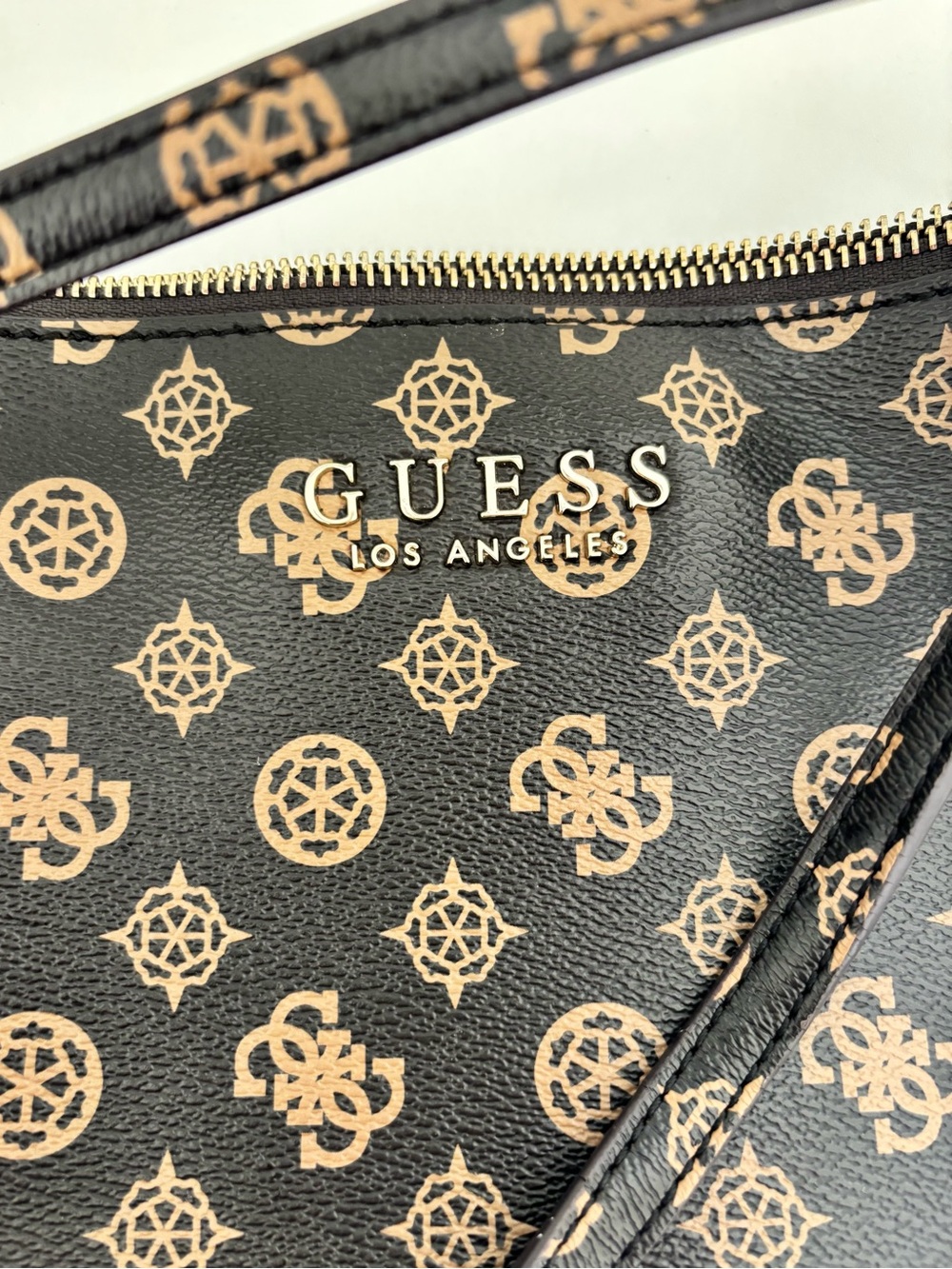 GUESS Wilder Crossbody Sling Bag - Picture 2 of 6